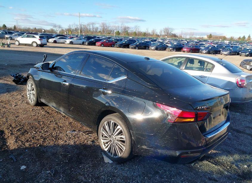 Photo 3 of 2023 Nissan Altima SL INTELLIGENT AWD (VIN 1N4BL4EW0PN347061)