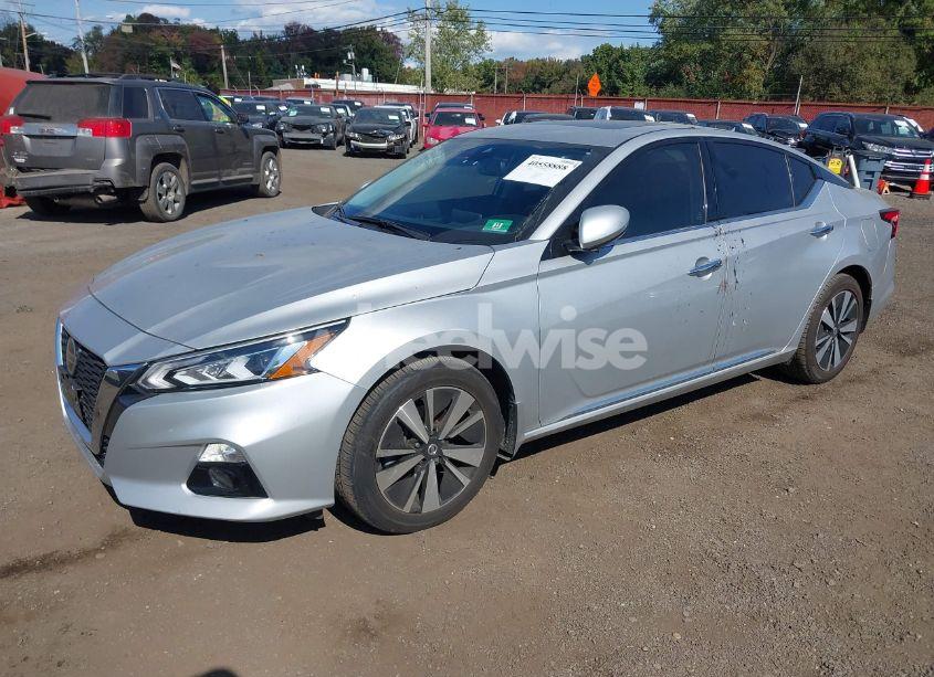 Photo 2 of 2019 Nissan Altima 2.5 SL (VIN 1N4BL4EW1KC138920)