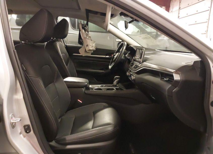 Photo 5 of 2021 Nissan Altima SL INTELLIGENT AWD (VIN 1N4BL4EW1MN325775)