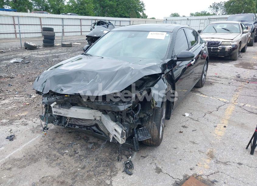 Photo 2 of 2022 Nissan Altima SL INTELLIGENT AWD (VIN 1N4BL4EW1NN420533)