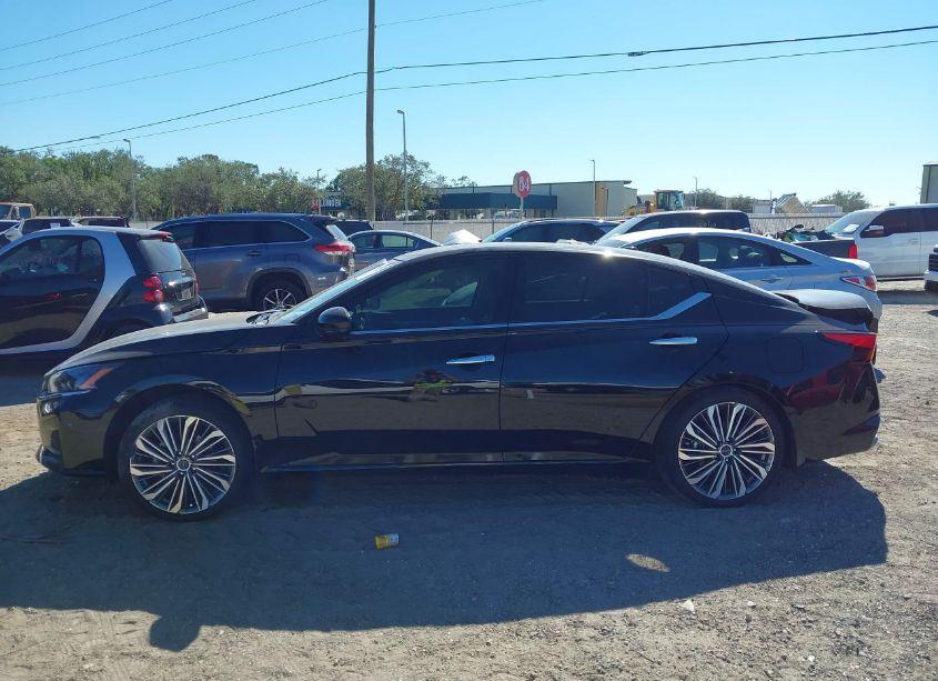 Photo 14 of 2023 Nissan Altima SL INTELLIGENT AWD (VIN 1N4BL4EW1PN342533)