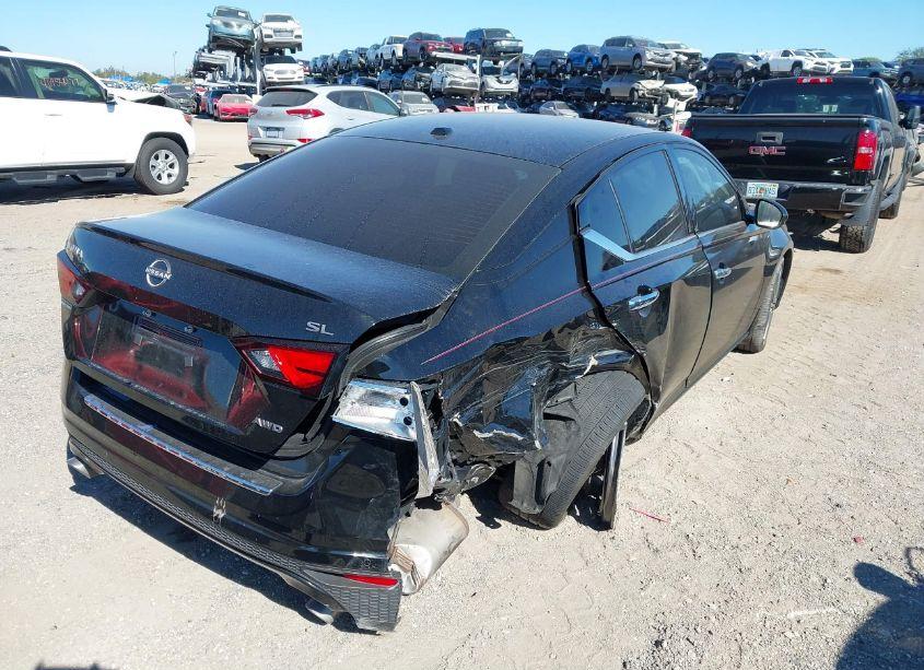 Photo 4 of 2023 Nissan Altima SL INTELLIGENT AWD (VIN 1N4BL4EW1PN342533)