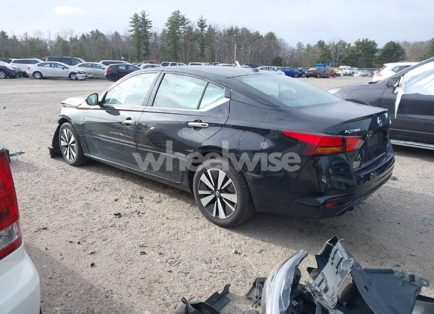 Photo 3 of 2019 Nissan Altima 2.5 SL (VIN 1N4BL4EW2KC208389)