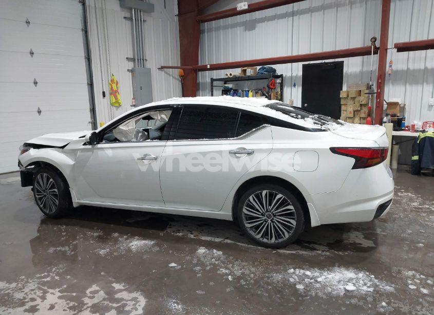 Photo 15 of 2023 Nissan Altima SL INTELLIGENT AWD (VIN 1N4BL4EW3PN303751)