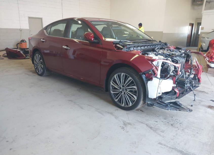 2023 Nissan Altima SL INTELLIGENT AWD (VIN 1N4BL4EW3PN399199) main photo