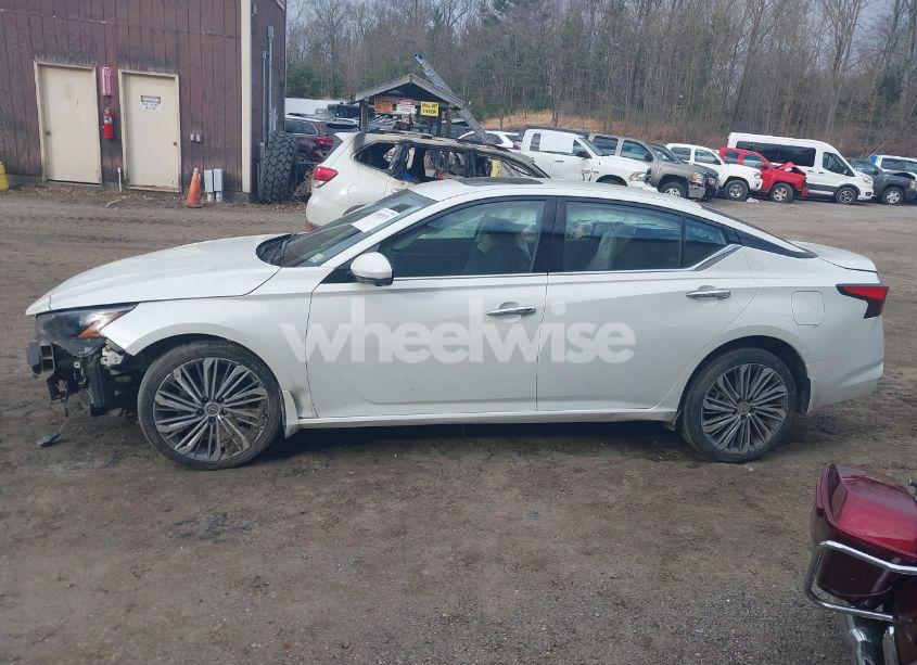 Photo 14 of 2024 Nissan Altima 2.5 SL (VIN 1N4BL4EW3RN304224)