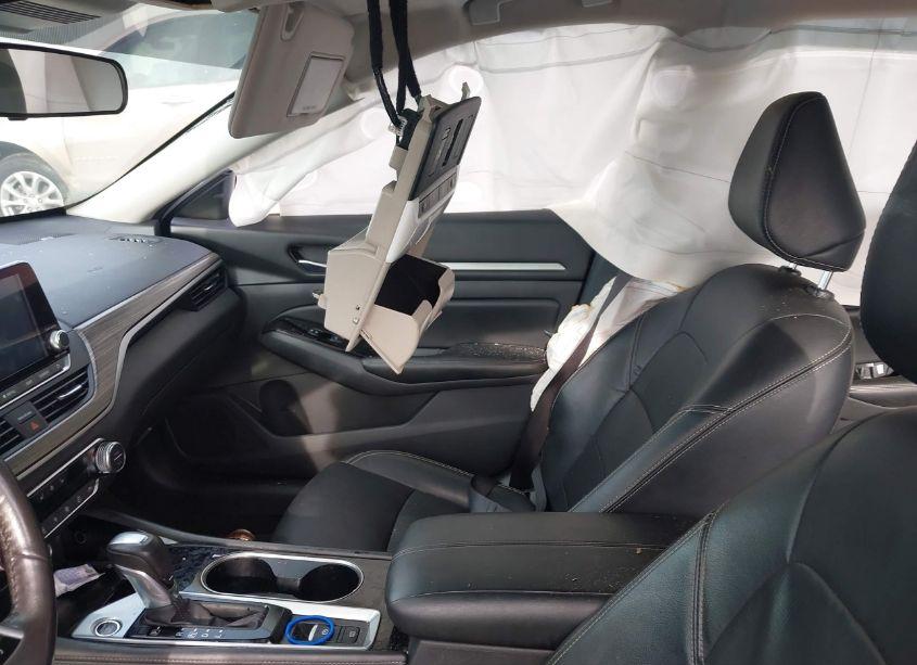 Photo 5 of 2022 Nissan Altima SL INTELLIGENT AWD (VIN 1N4BL4EW4NN308776)