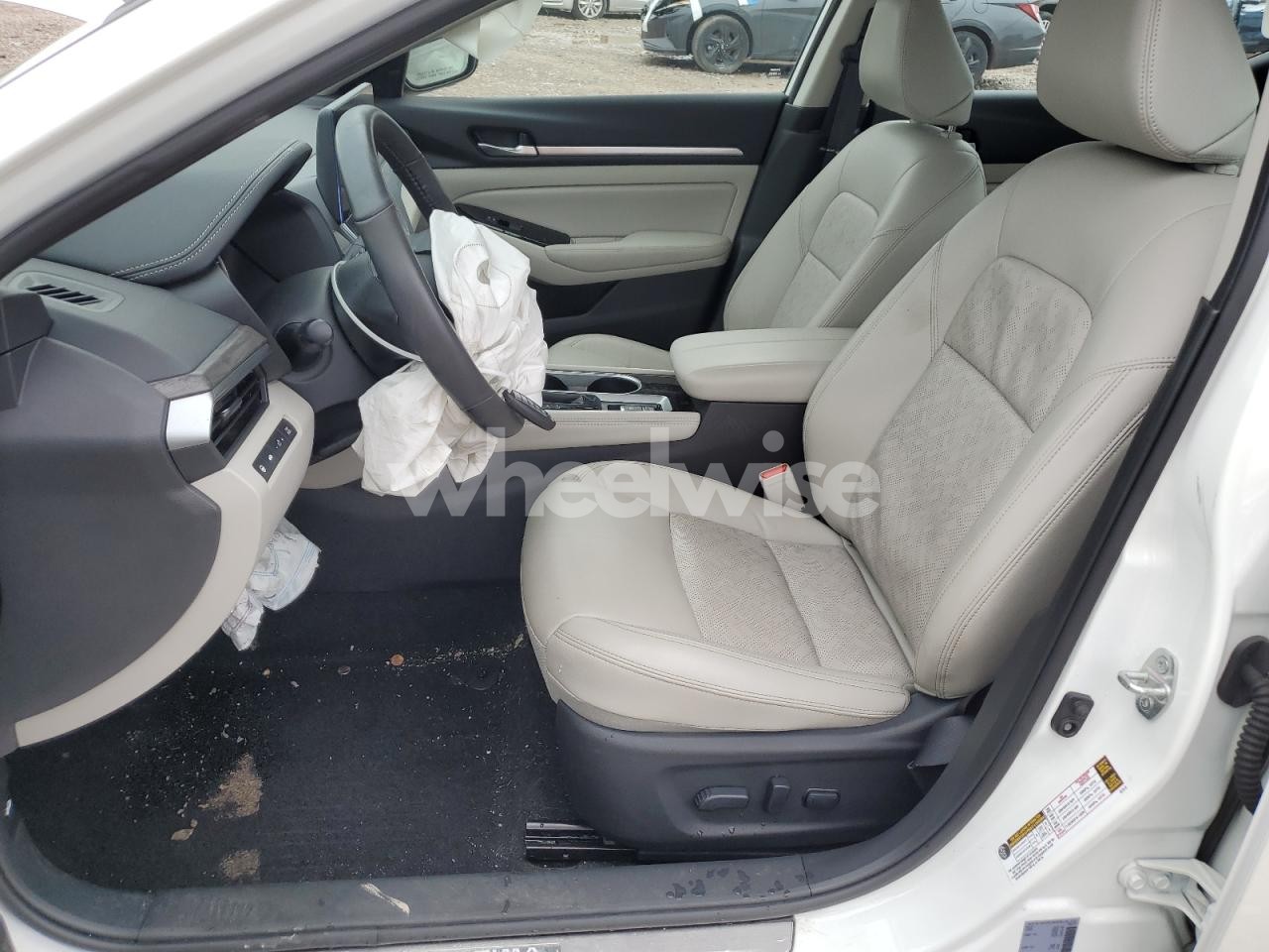 Photo 7 of 2024 NISSAN ALTIMA SL (VIN 1N4BL4EW4RN328855)