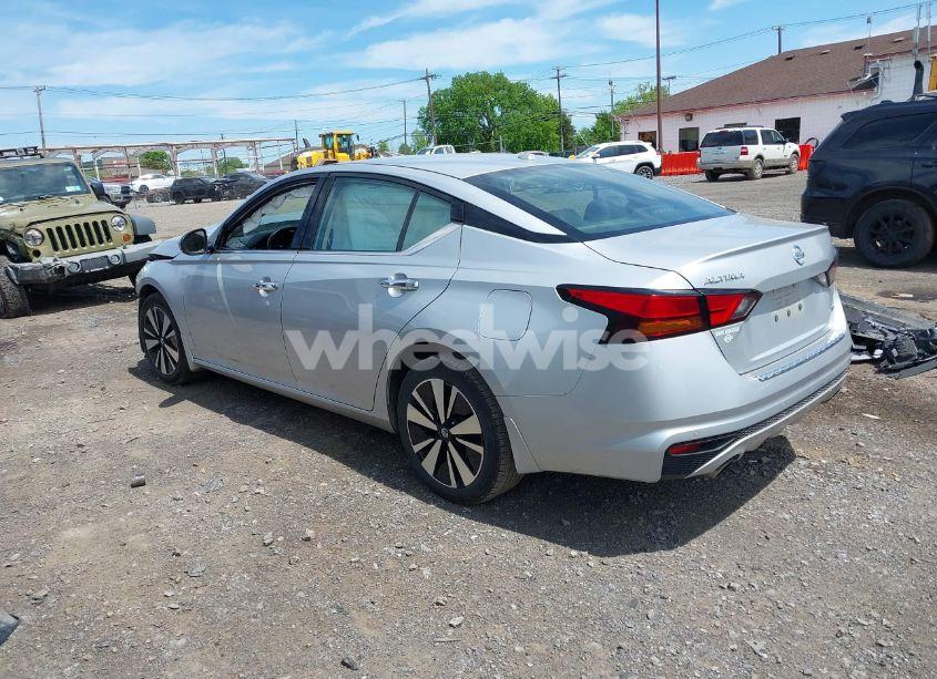 Photo 3 of 2019 Nissan Altima 2.5 SL (VIN 1N4BL4EW5KC172679)
