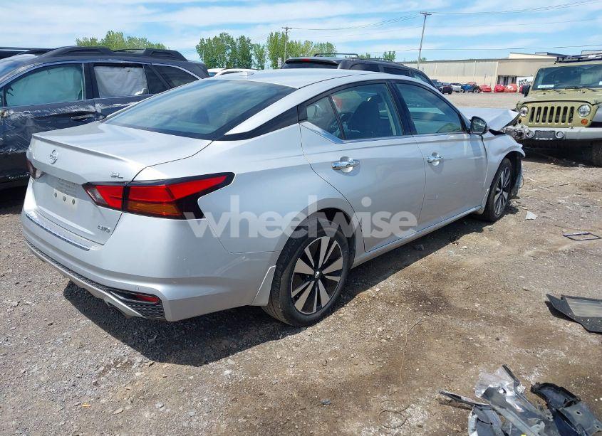 Photo 4 of 2019 Nissan Altima 2.5 SL (VIN 1N4BL4EW5KC172679)