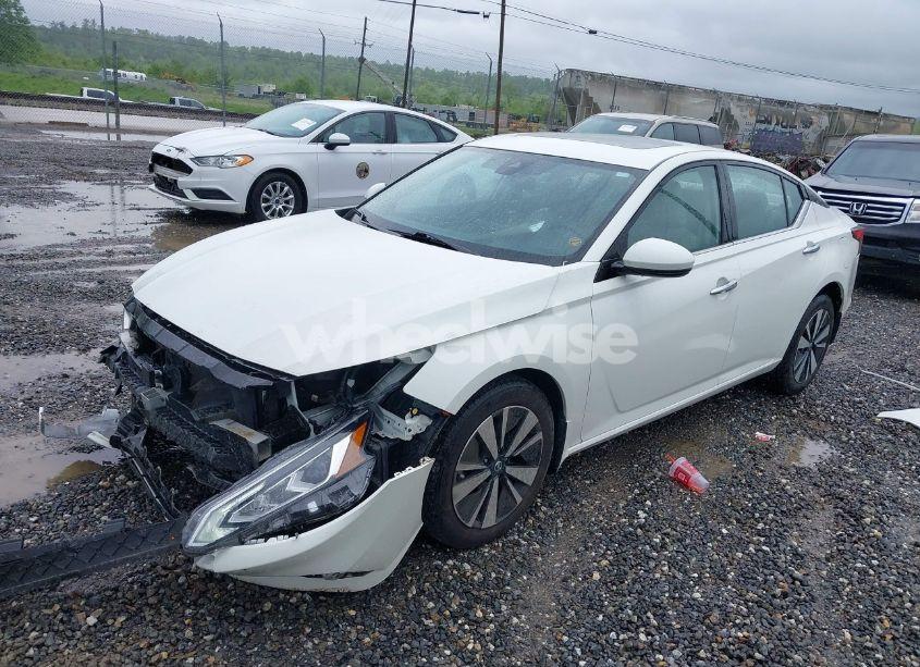 Photo 2 of 2022 Nissan Altima SL INTELLIGENT AWD (VIN 1N4BL4EW6NN351631)