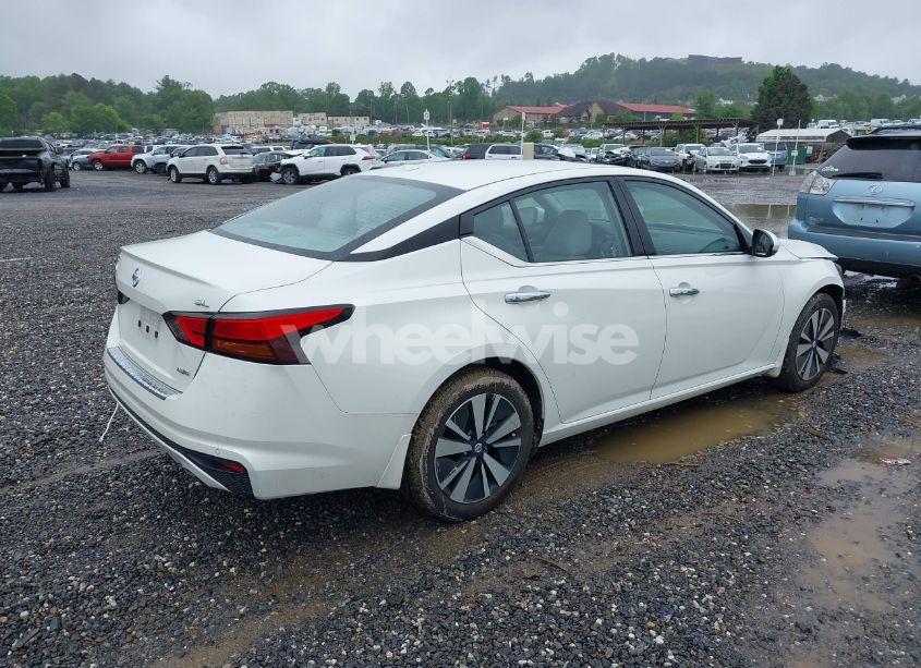 Photo 4 of 2022 Nissan Altima SL INTELLIGENT AWD (VIN 1N4BL4EW6NN351631)