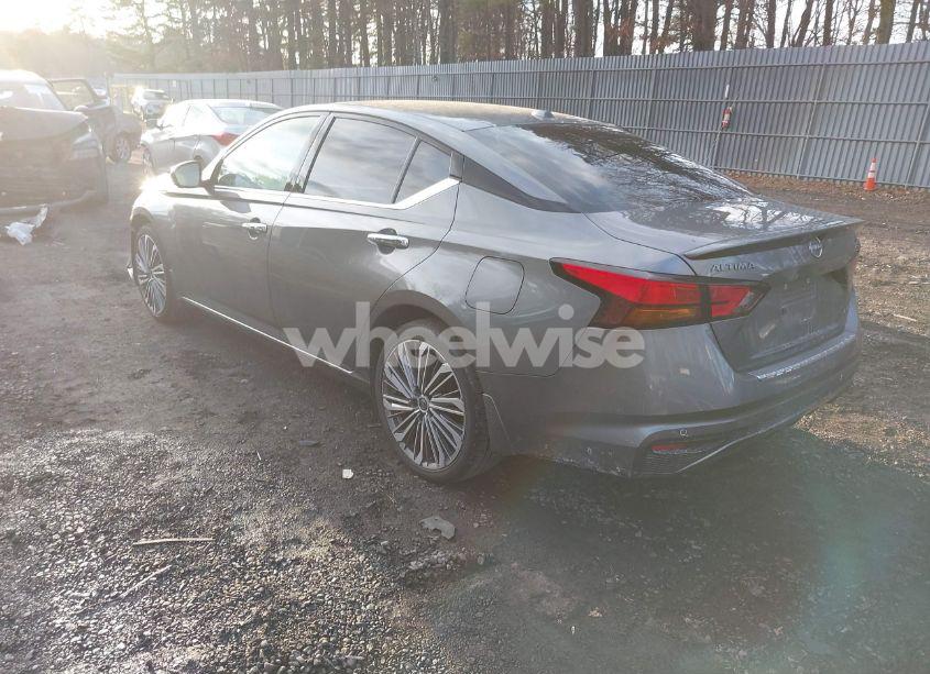Photo 3 of 2023 Nissan Altima SL INTELLIGENT AWD (VIN 1N4BL4EW6PN340003)