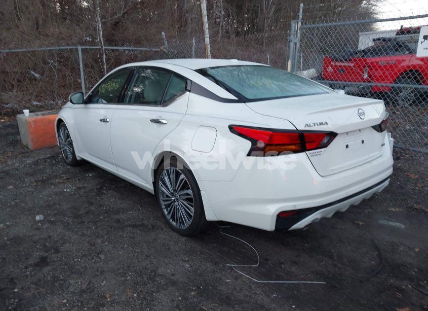 Photo 3 of 2024 Nissan Altima SL INTELLIGENT AWD (VIN 1N4BL4EW6RN370055)