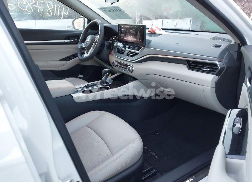 Photo 5 of 2024 Nissan Altima SL INTELLIGENT AWD (VIN 1N4BL4EW6RN370055)