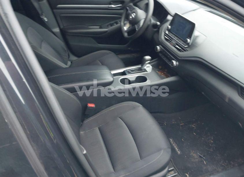 Photo 5 of 2022 Nissan Altima SL INTELLIGENT AWD (VIN 1N4BL4EW7NN423307)