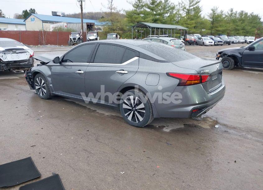 Photo 3 of 2019 Nissan Altima 2.5 SL (VIN 1N4BL4EW9KC222726)