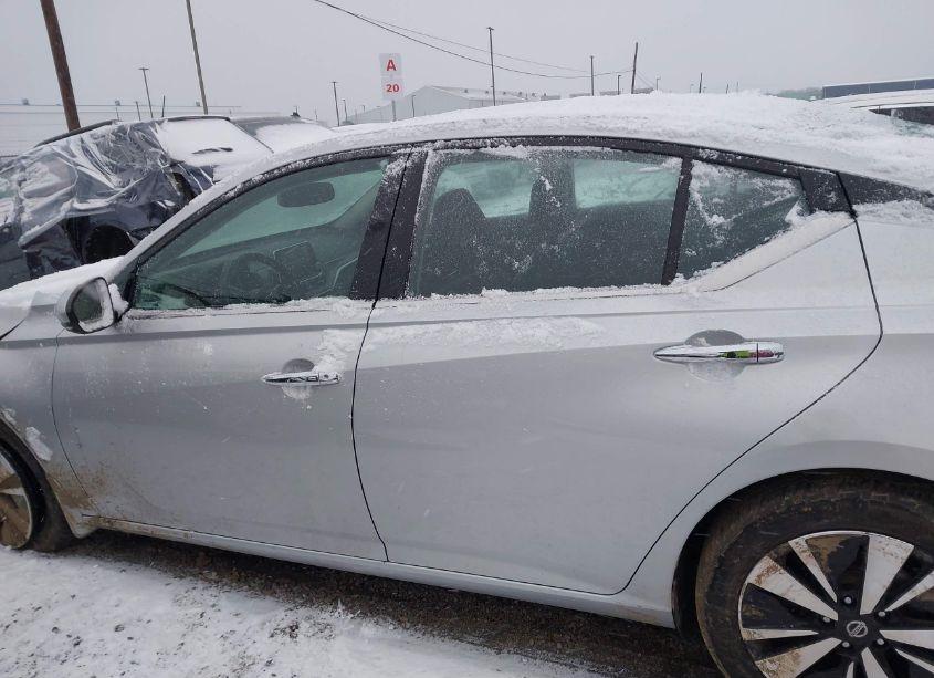 Photo 14 of 2019 Nissan Altima 2.5 SL (VIN 1N4BL4EW9KC225156)