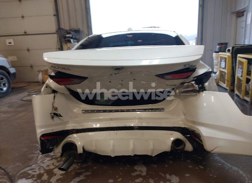 Photo 16 of 2021 Nissan Altima SL INTELLIGENT AWD (VIN 1N4BL4EW9MN335793)