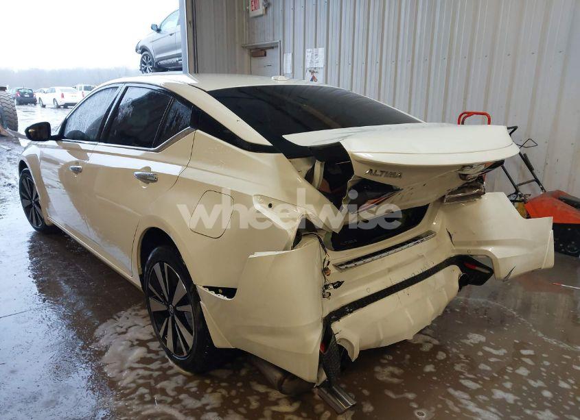 Photo 3 of 2021 Nissan Altima SL INTELLIGENT AWD (VIN 1N4BL4EW9MN335793)