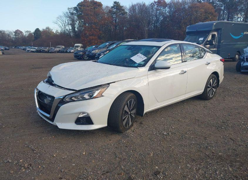 Photo 2 of 2021 Nissan Altima SL INTELLIGENT AWD (VIN 1N4BL4EW9MN398120)