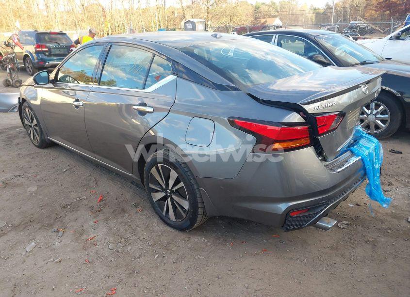 Photo 3 of 2019 Nissan Altima 2.5 SL (VIN 1N4BL4EWXKC129102)