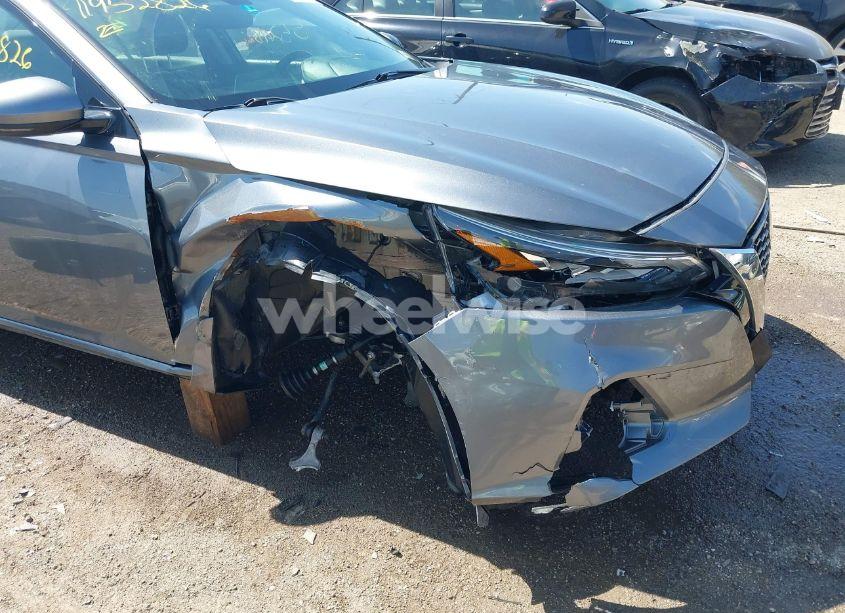 Photo 6 of 2019 Nissan Altima 2.5 SL (VIN 1N4BL4EWXKC132775)