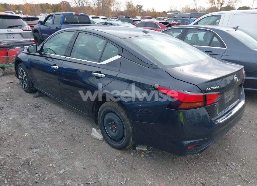 Photo 3 of 2019 Nissan Altima 2.5 SL (VIN 1N4BL4EWXKC201271)