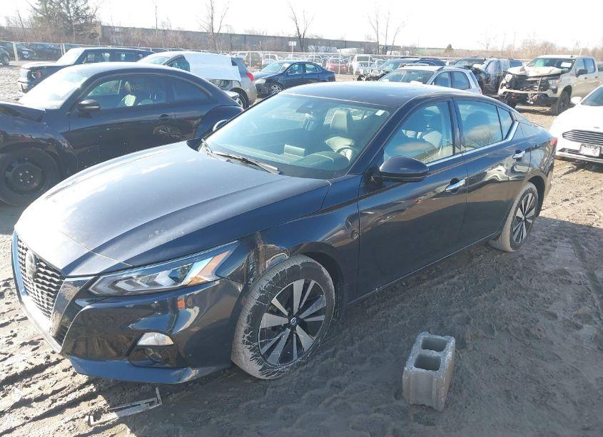 Photo 2 of 2021 Nissan Altima SL INTELLIGENT AWD (VIN 1N4BL4EWXMN331722)