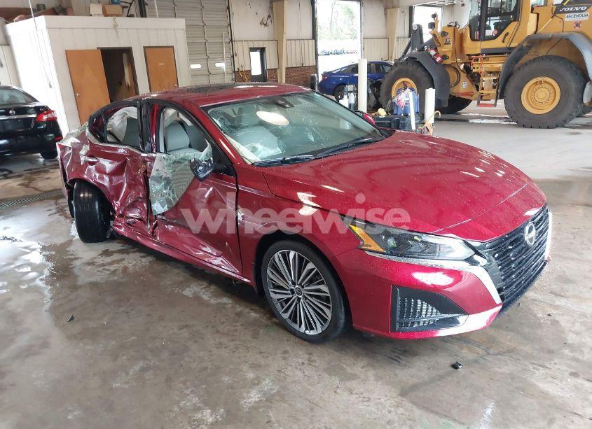 2023 Nissan Altima SL INTELLIGENT AWD (VIN 1N4BL4EWXPN395036) main photo