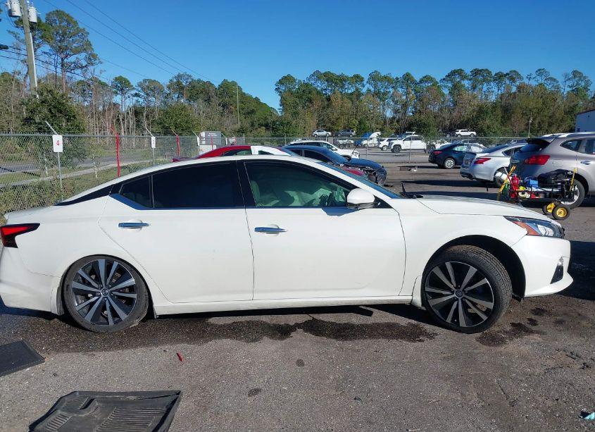 Photo 13 of 2020 Nissan Altima PLATINUM FWD (VIN 1N4BL4FV0LC146384)