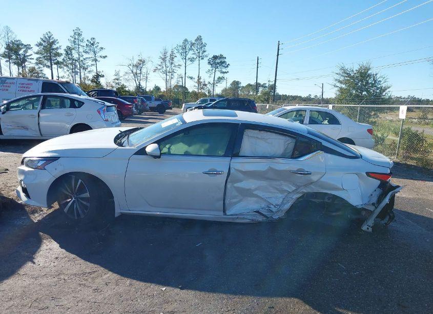 Photo 14 of 2020 Nissan Altima PLATINUM FWD (VIN 1N4BL4FV0LC146384)