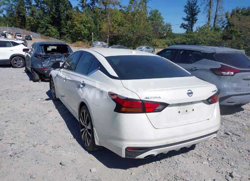 Photo 3 of 2020 Nissan Altima PLATINUM FWD (VIN 1N4BL4FV3LC226469)
