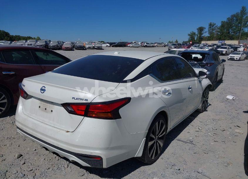 Photo 4 of 2020 Nissan Altima PLATINUM FWD (VIN 1N4BL4FV3LC226469)