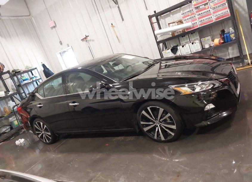 Photo 13 of 2019 Nissan Altima 2.5 PLATINUM (VIN 1N4BL4FV4KC210506)