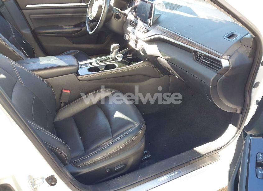 Photo 5 of 2020 Nissan Altima PLATINUM FWD (VIN 1N4BL4FV4LN304374)