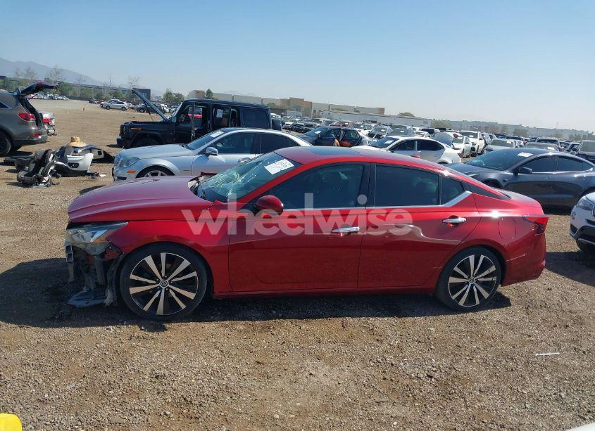 Photo 14 of 2019 Nissan Altima 2.5 PLATINUM (VIN 1N4BL4FV7KC117575)