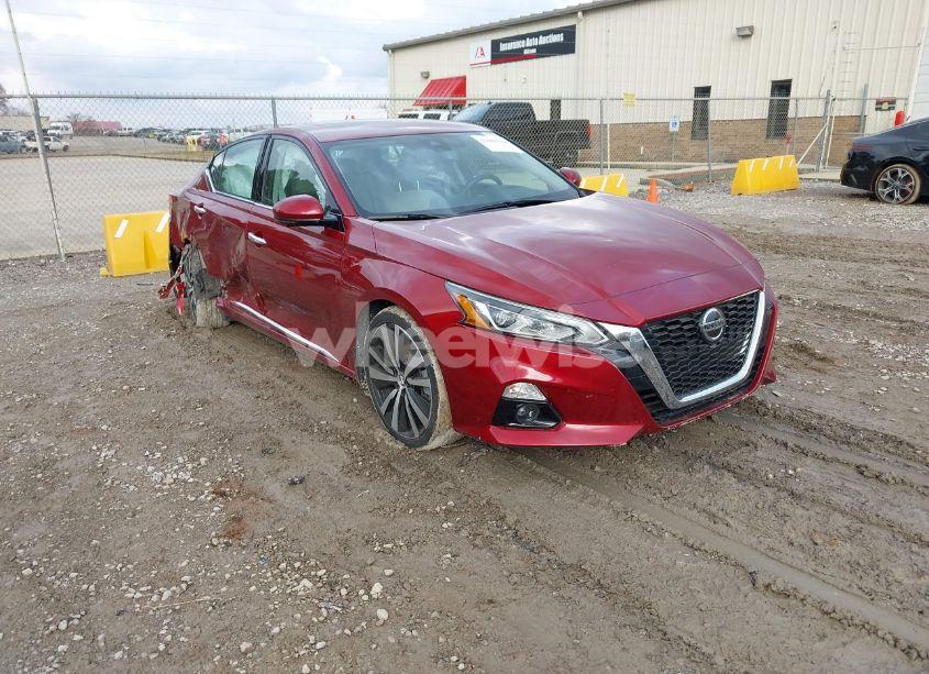 2020 Nissan Altima PLATINUM FWD (VIN 1N4BL4FV8LN309836) main photo