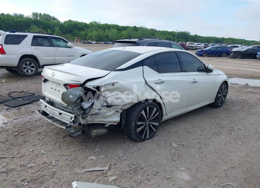 Photo 4 of 2019 Nissan Altima 2.5 PLATINUM (VIN 1N4BL4FVXKC116940)