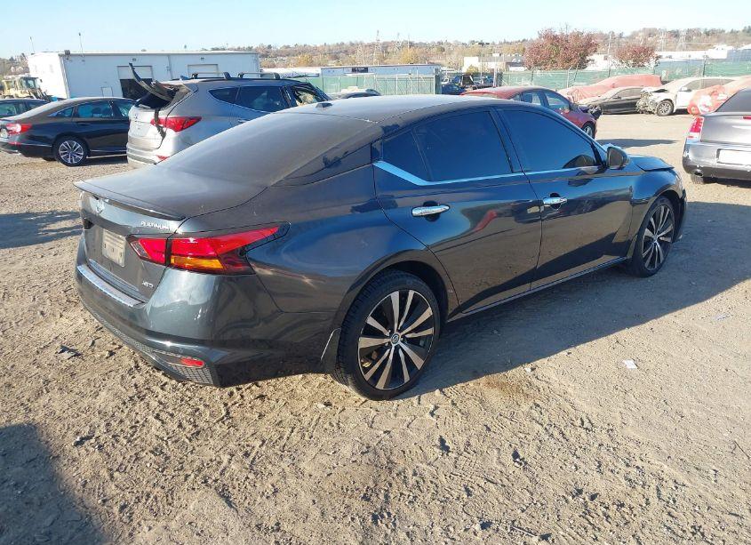 Photo 4 of 2020 Nissan Altima PLATINUM INTELLIGENT AWD (VIN 1N4BL4FW1LC112463)