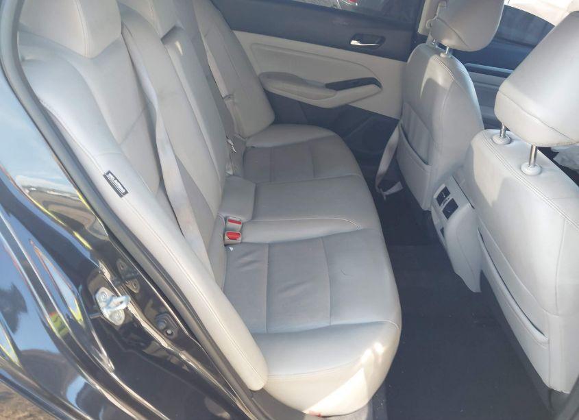 Photo 8 of 2020 Nissan Altima PLATINUM INTELLIGENT AWD (VIN 1N4BL4FW1LC112463)