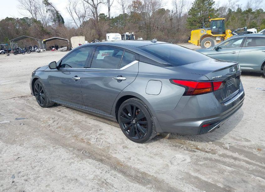 Photo 3 of 2020 Nissan Altima PLATINUM INTELLIGENT AWD (VIN 1N4BL4FW4LC154089)