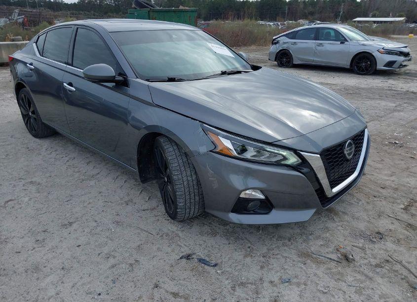 Photo 6 of 2020 Nissan Altima PLATINUM INTELLIGENT AWD (VIN 1N4BL4FW4LC154089)