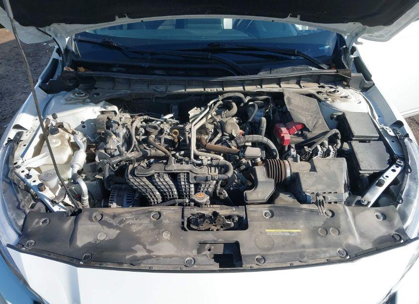 Photo 10 of 2021 Nissan Altima PLATINUM INTELLIGENT AWD (VIN 1N4BL4FW4MN336252)