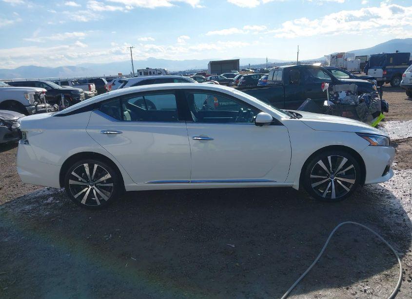 Photo 14 of 2021 Nissan Altima PLATINUM INTELLIGENT AWD (VIN 1N4BL4FW4MN336252)