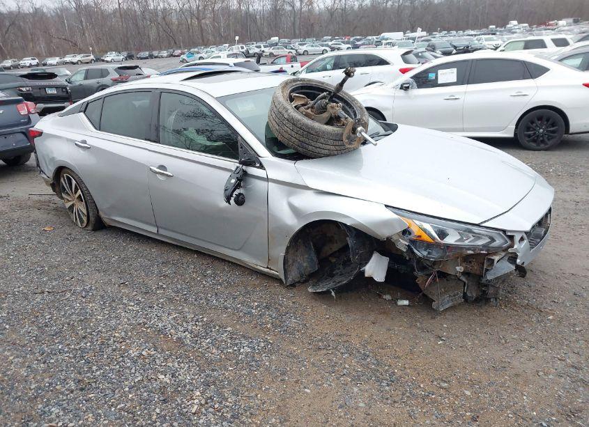 2019 Nissan Altima 2.5 PLATINUM (VIN 1N4BL4FW6KC140872) main photo