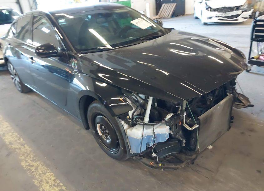 Photo 21 of 2021 Nissan Altima PLATINUM INTELLIGENT AWD (VIN 1N4BL4FW9MN340085)