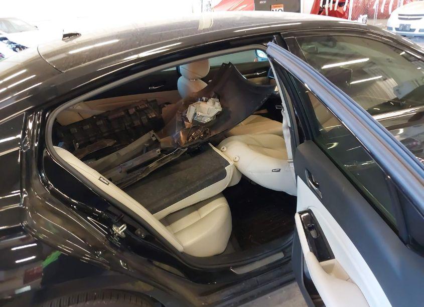 Photo 8 of 2021 Nissan Altima PLATINUM INTELLIGENT AWD (VIN 1N4BL4FW9MN340085)