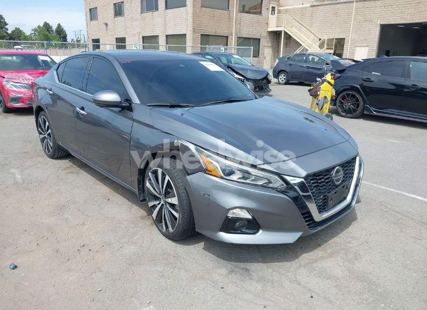 Photo 6 of 2021 Nissan Altima PLATINUM INTELLIGENT AWD (VIN 1N4BL4FW9MN363821)