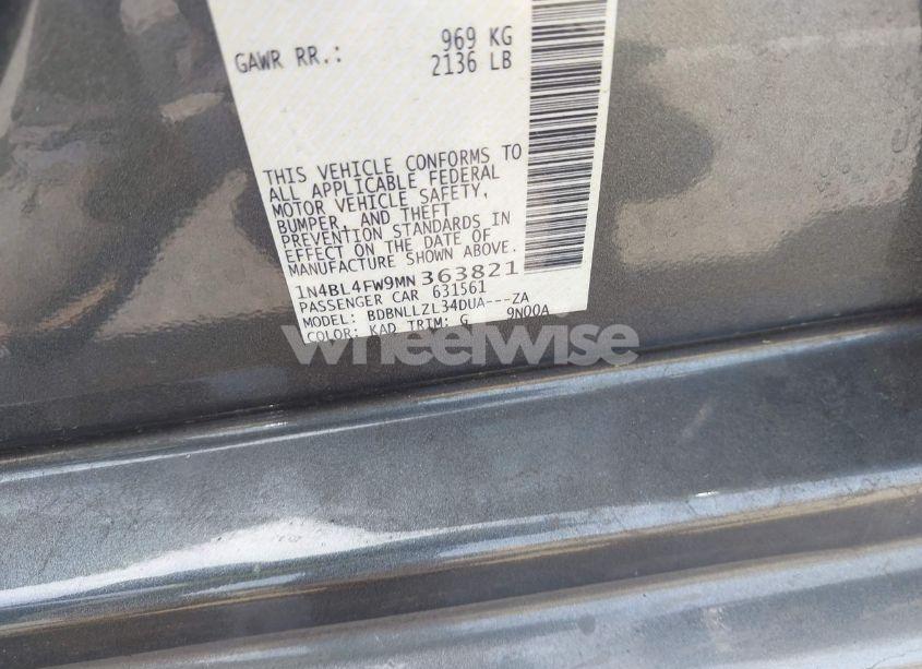 Photo 9 of 2021 Nissan Altima PLATINUM INTELLIGENT AWD (VIN 1N4BL4FW9MN363821)